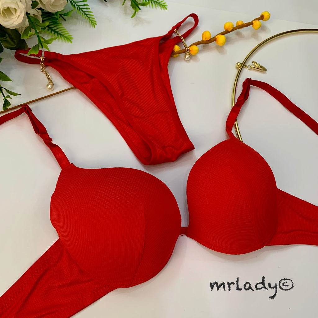 QUEEN NECKLACE THIN PAD BRA SET